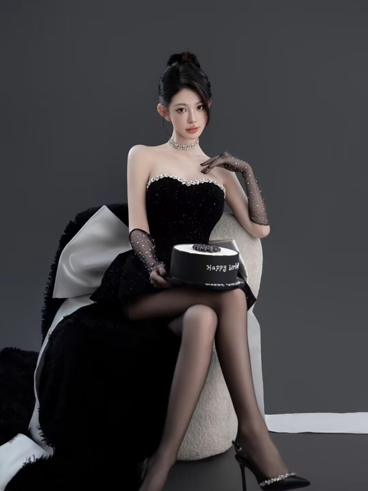 Ethnic Fashion Studio - Elegancki czarny strój fotograficzny do sesji