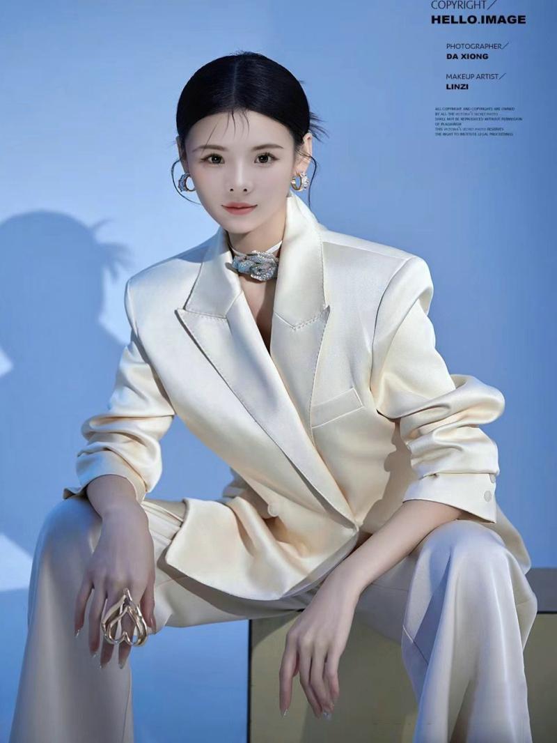 Modny Zestaw Garniturów w Styl – Ethnic Fashion Studio recenzja i cena