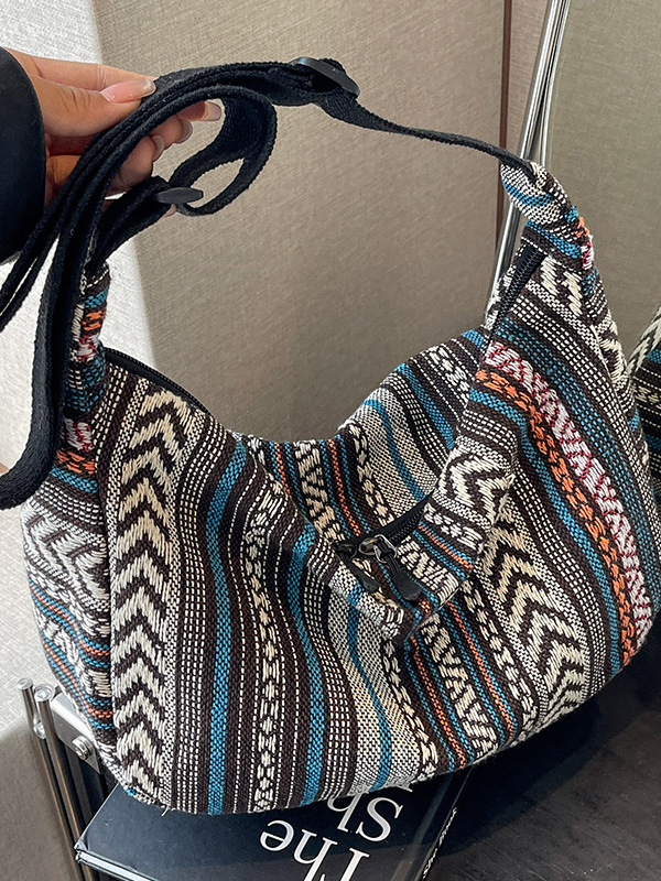 Modna, pojemna torebka damska  – Ethnic Fashion Trends 2025 recenzja i cena