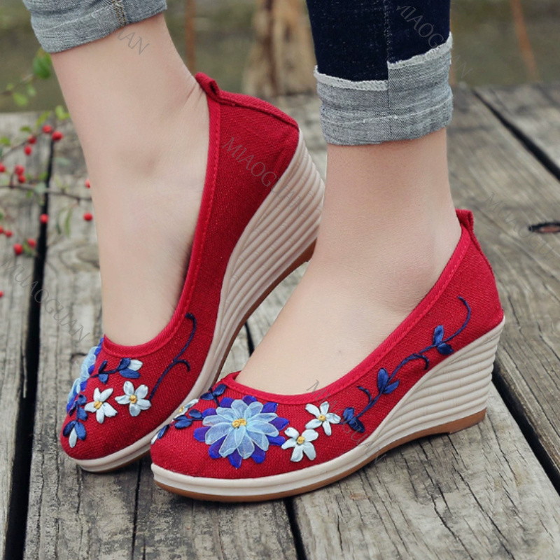 Haftowane damskie wygodne buty – The Ethnic Fashion recenzja i cena
